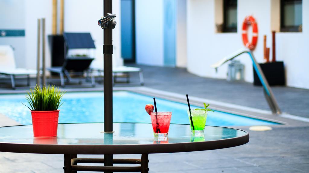 Hotel Salome กาลาเฟลล์ ภายนอก รูปภาพ